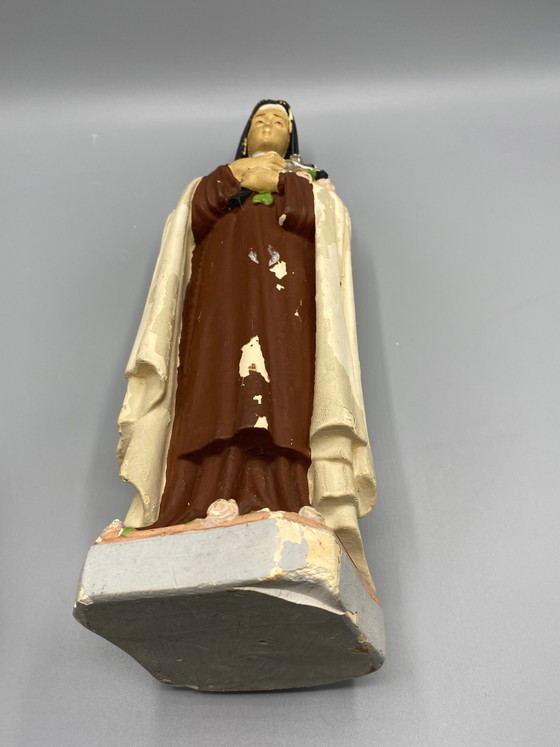 Sint Thérèse van Lisieux met rozen - Antiek polychroom gipsbeeld – Decoratieve objecten (photo 5 of 5)