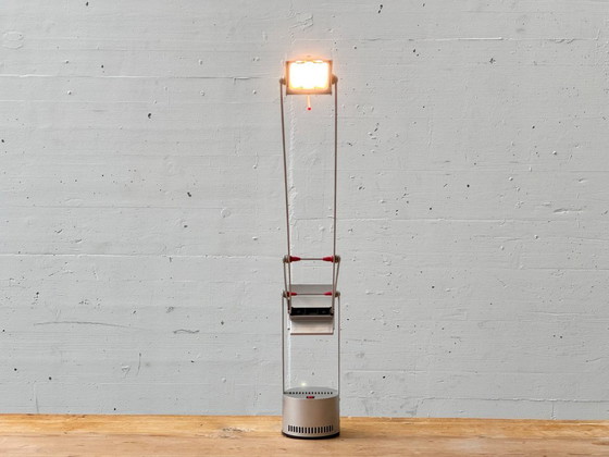 Image 1 of Lámpara de mesa Tizio 50, edición limitada de Richard Sapper para Artemide, Italia, 1998 (edición limitada y firmada).