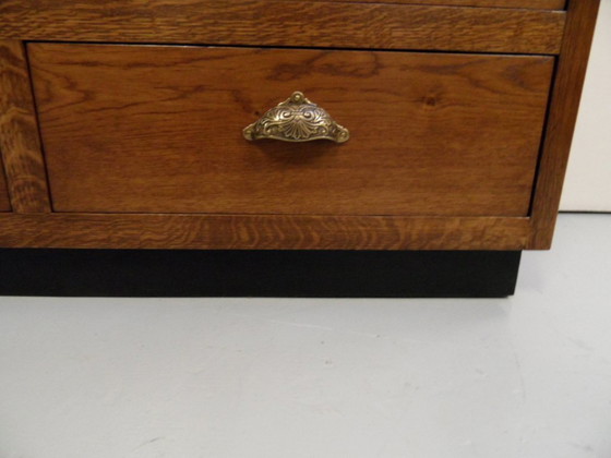 Image 1 of Mobile basso vintage con cassetti anni '50