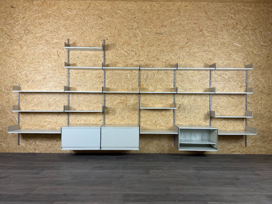 Jaren 60 70 Wandrek Wall Unit van Dieter Rams voor Vitsoe 606 – Metal (photo 2 of 22)