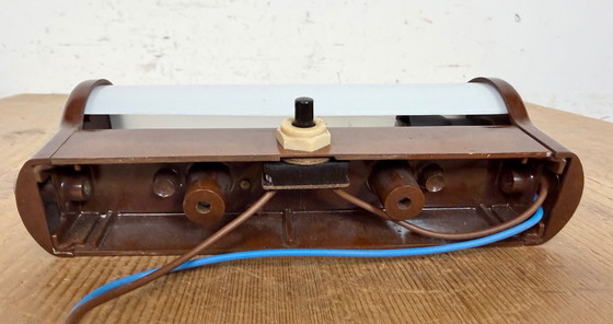 Image 1 of Applique industriale in bachelite marrone con vetro opalino, anni '50