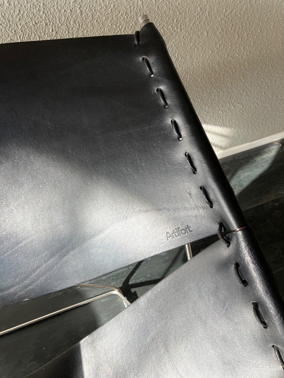 Image 1 of Artifort butterfly