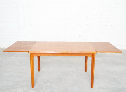Uitschuifbare eettafel van Henning Kjaernulf voor Velje, jaren 60 – Wood (photo 2 of 14)