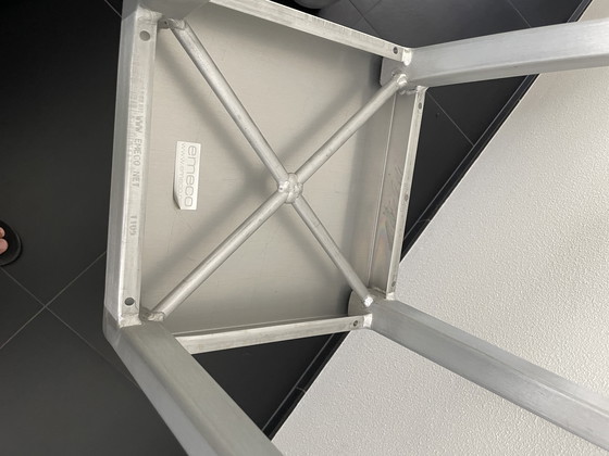 Image 1 of Emeco tres mesas auxiliares