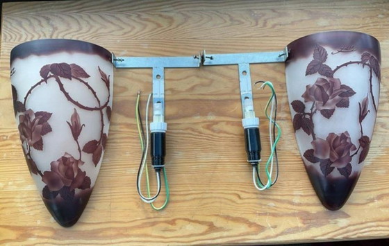 Image 1 of Art Nouveau Gallé pâte de verre wandkandelaars