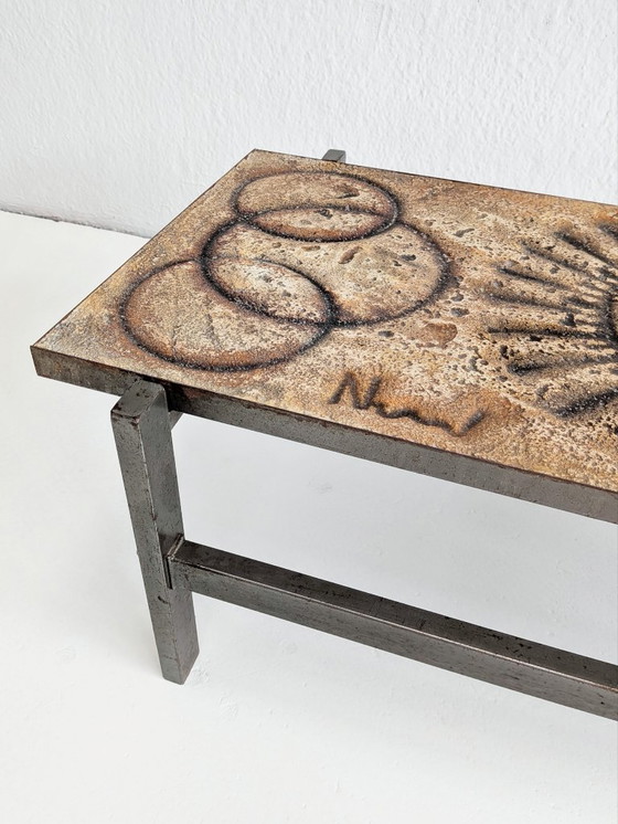 Image 1 of Tavolino da caffè in pietra lavica di François Chaty per Vallauris, anni '60