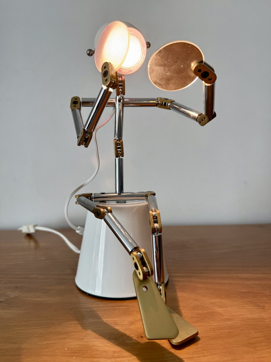 POSTMODERN OSQAR ROBOT LAMP BY YGNACIO BARANGA – kumade, Table lamps, Metal, Brass (photo 3 of 5)