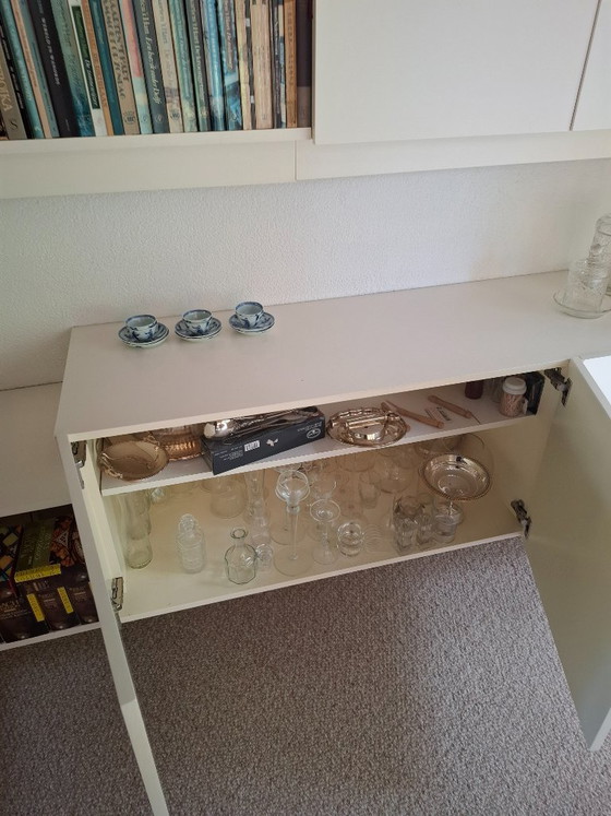 Vintage 1970 white Wall cabinet – Other (photo 6 of 9)