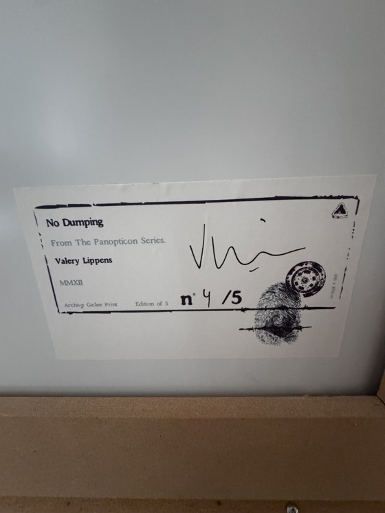 Kein Müll von Valéry Lippens – Kunstdrucke, Glass, Paper (photo 6 of 6)
