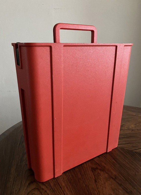 Olivetti Valentine Typewriter – Decorative Objects, Metal, Plastic (photo 10 of 11)