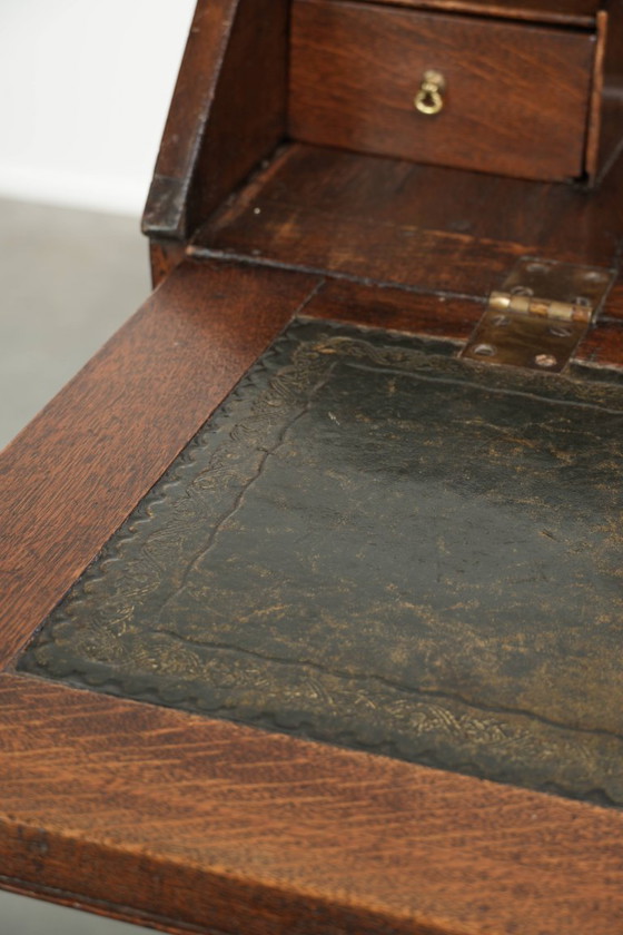 Very Beautiful English 18th Century Oak Secretaire with a Beautiful Interior and Original Leather Top – Desk (photo 10 of 15)