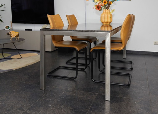 table à manger design nuovo