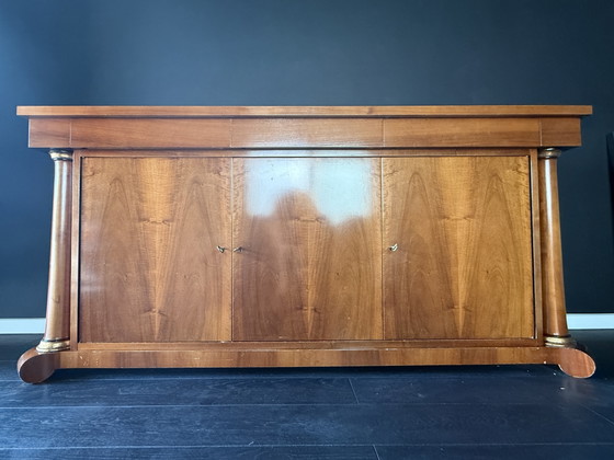 Image 1 of Elegante verfijnde Italiaanse buffetkast van uitmuntende kwaliteit