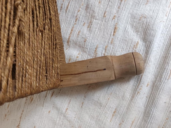 Image 1 of Antico sgabello indiano con corde