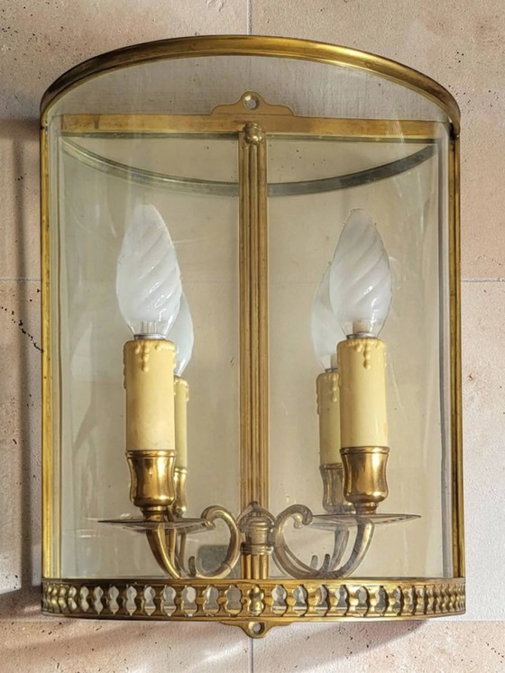 Aplique de latón estilo Luis XVI – Glass, Brass (photo 3 of 8)