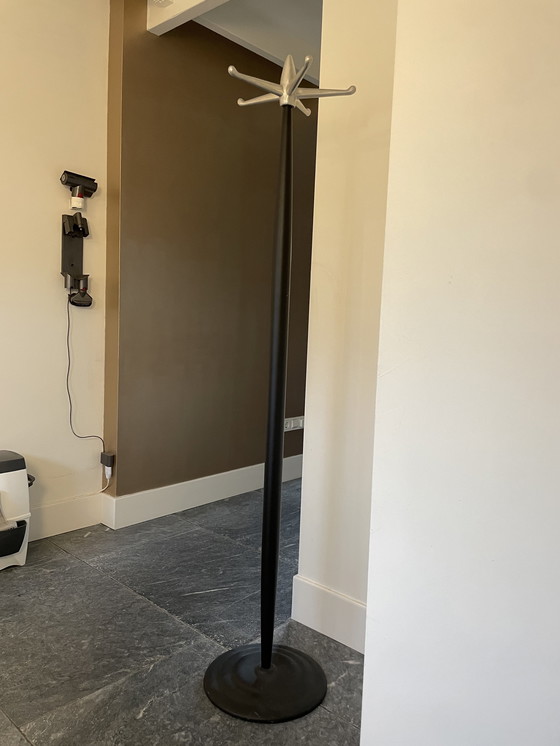 Image 1 of Perchero de diseño Magis Viking