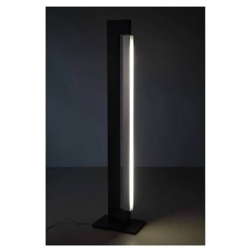 SET van 2 Nemo Ara design vloerlampen Cassina – Italiaans minimalistisch met dimbare uplighter