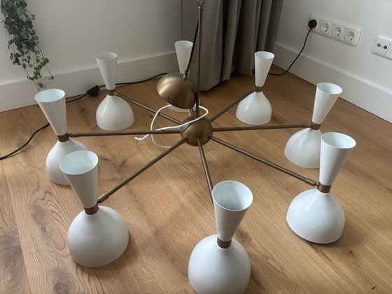 Vintage lamp aged brass with eight off-white lampshades, Chandeliers, Metal, Gold (photo 4 of 5)