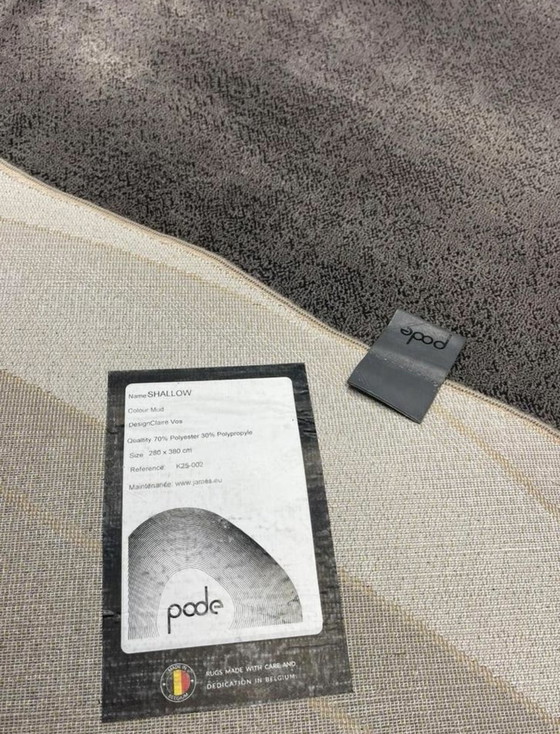 Image 1 of Leolux Pode Shallow Carpet Mud 280 x 380