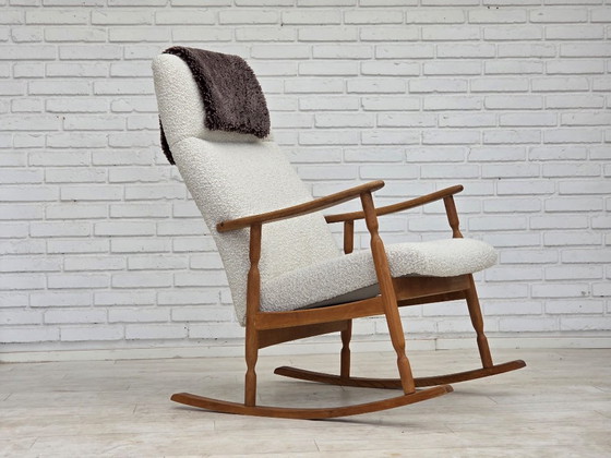 Anni '70, design scandinavo, sedia a dondolo con schienale alto, rivestita. – Sedie a dondolo, Tessile (photo 18 of 24)