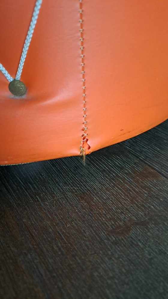 Puf naranja con almacenaje, Carritos de bar, Plástico, Metal, Vintage (foto 8 de 10)