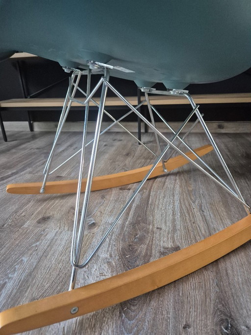 Eames RAR schommelstoel