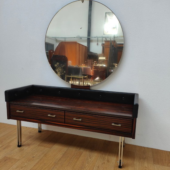 Image 1 of coiffeuse vintage, commode, buffet, meuble bas, meuble TV, armoire murale