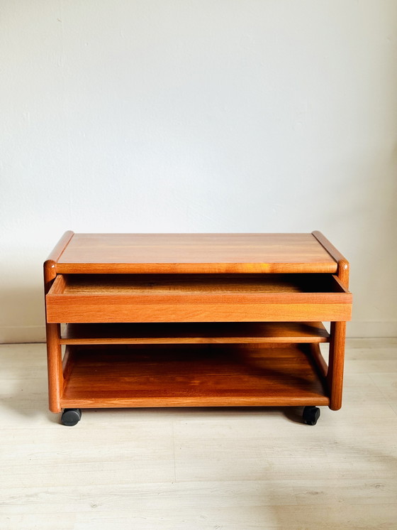 Image 1 of Chariot vintage danois meuble audio teck 1960s
