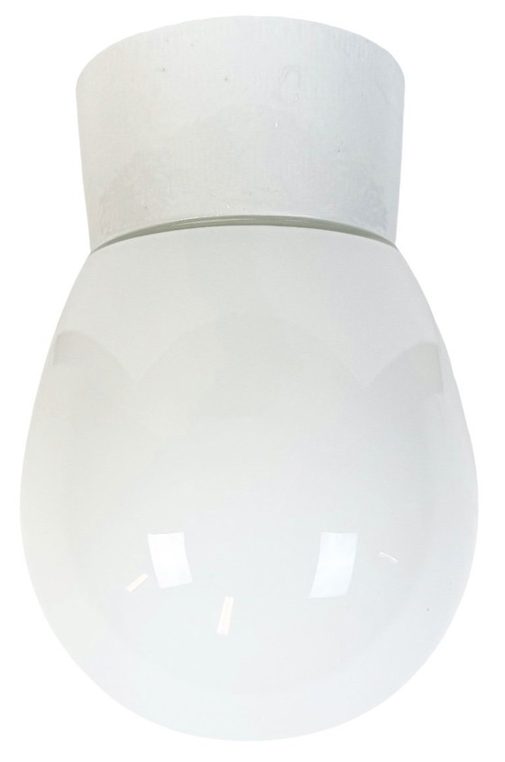 Image 1 of Lampada da soffitto vintage in porcellana bianca, anni '70