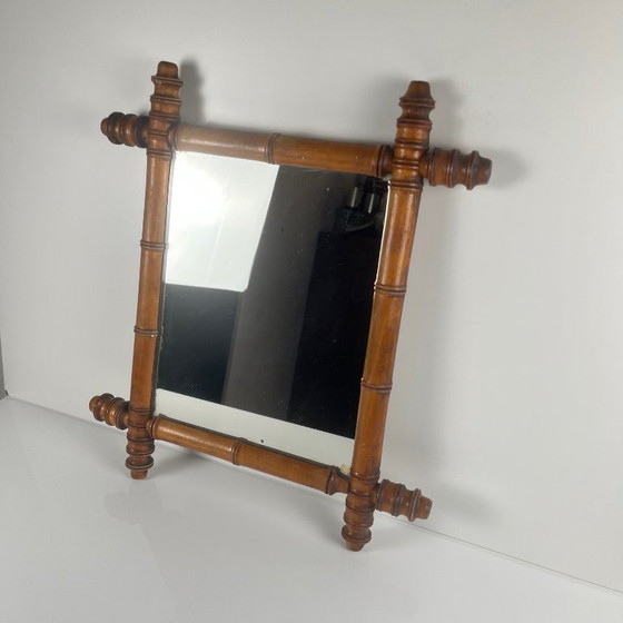 Image 1 of Espejo de madera torneada estilo bambú, circa 1900-1930