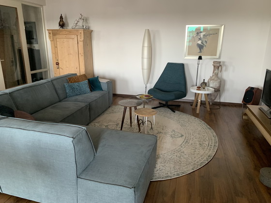 Image 1 of Sofá esquinero verde Milly