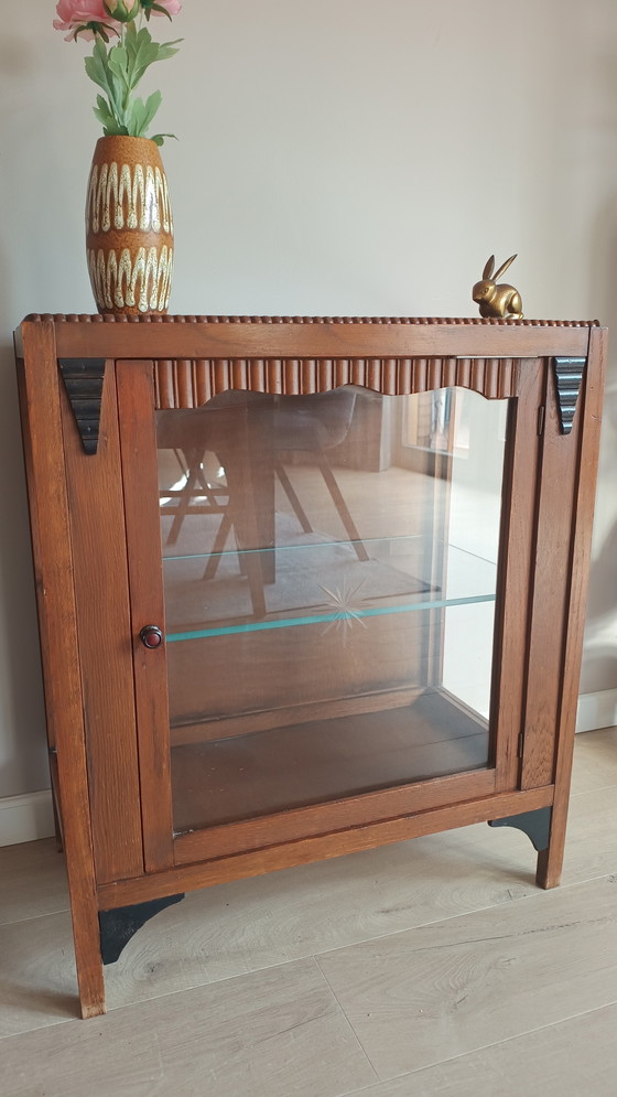 Image 1 of Vitrine der Art-Deco-Schule der Amsterdamer Schule