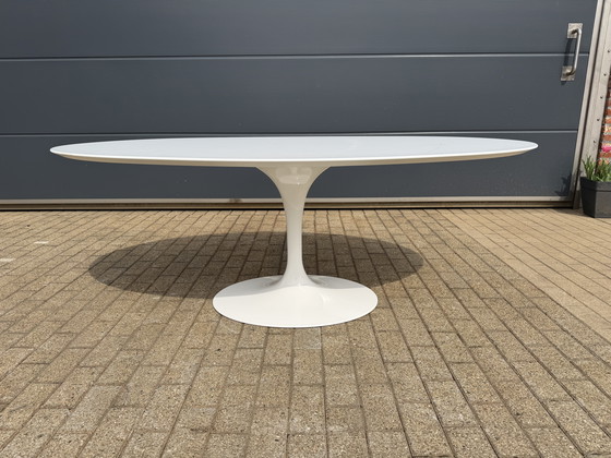 Image 1 of Original Knoll Tulip ovalado de 198x121cm en laminado blanco Eero Saarinen ¡NUEVO en su caja!