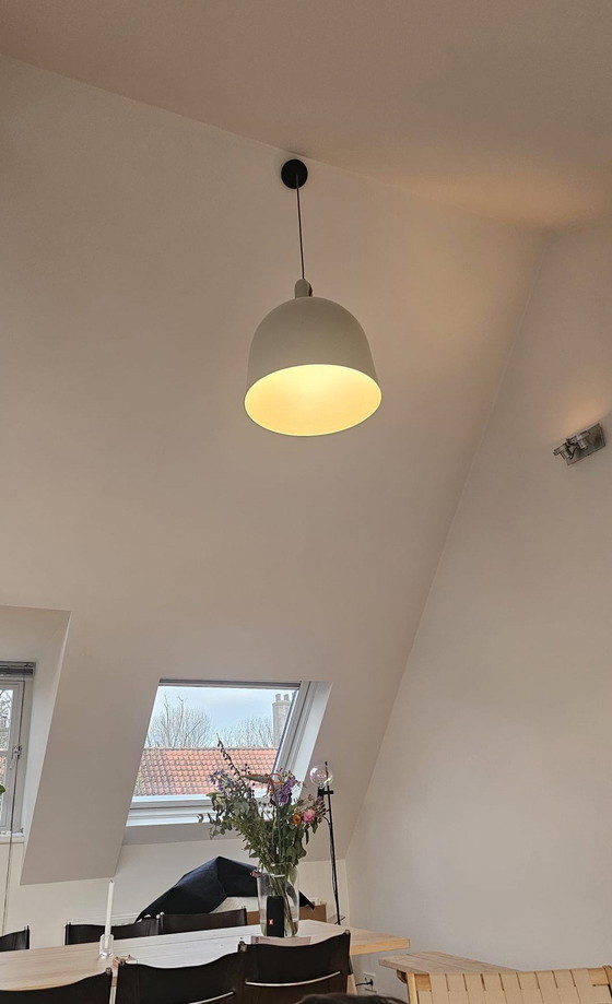 Image 1 of Lámpara de campana grande de Normann Copenhagen, beige