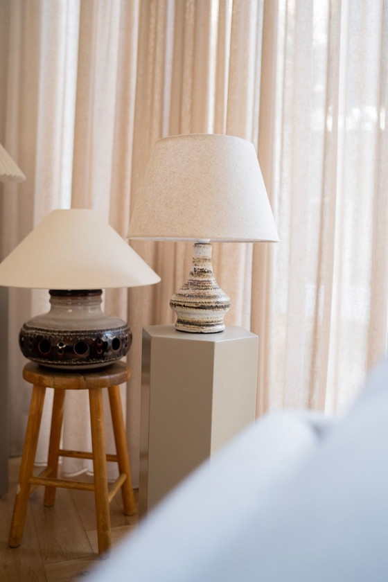 Image 1 of Vintage ceramic lamp with beige shade