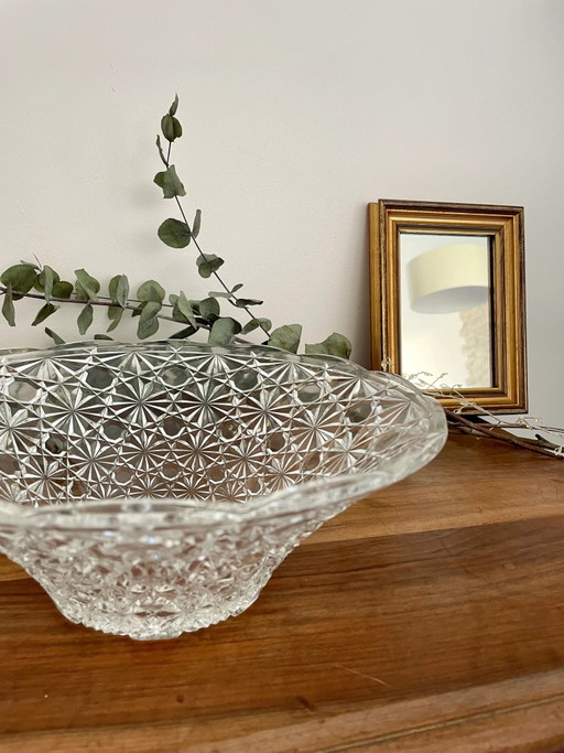Facettierte Glasschale für Obst