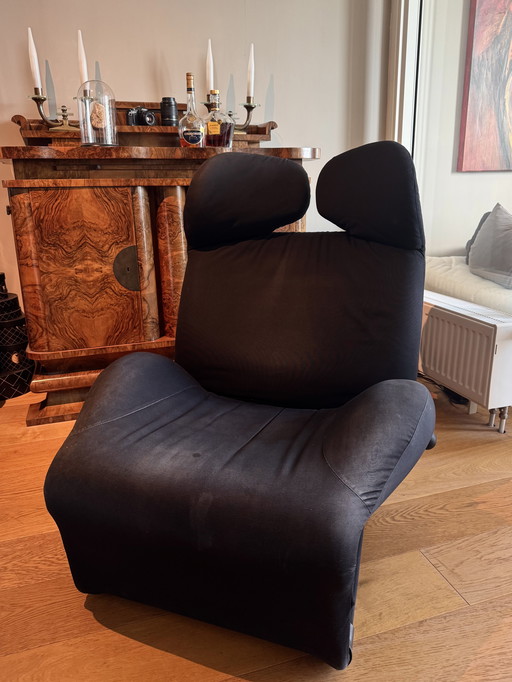 Cassina Wink fauteuil design Toshiyuki Kita zwart