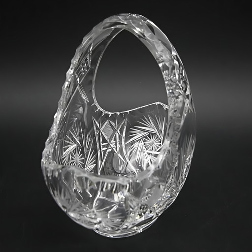 Panier en cristal de Bohême taillé à la main, République tchèque, orné d'étoiles tourbillonnantes gravées