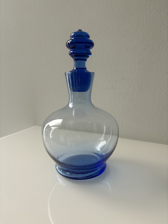 Blauwe karaf met stop, merk Blenko, model Jetson – Blenko Art Glasd, Glazen & Karaffen, Glass (photo 3 of 12)