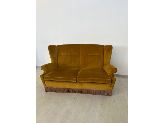 Image 1 of Two-seater sofa with fringes in ochre velvet (1960s)
