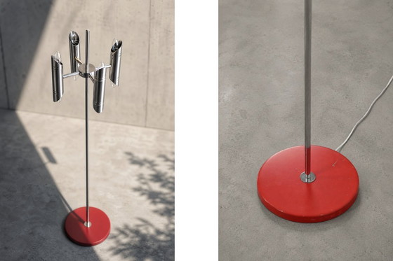 Image 1 of Vintage Italiaanse vloerlamp uit het midden van de 20e eeuw, in space age-stijl, met chroomafwerking, jaren 60.