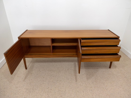 Younger Teak Sideboard – 1960s – Wood (photo 4 of 10)
