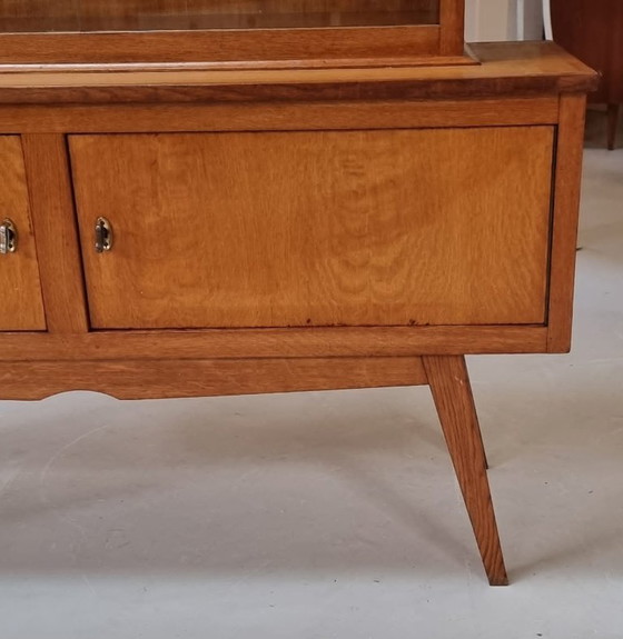 Image 1 of Vetrina di metà secolo