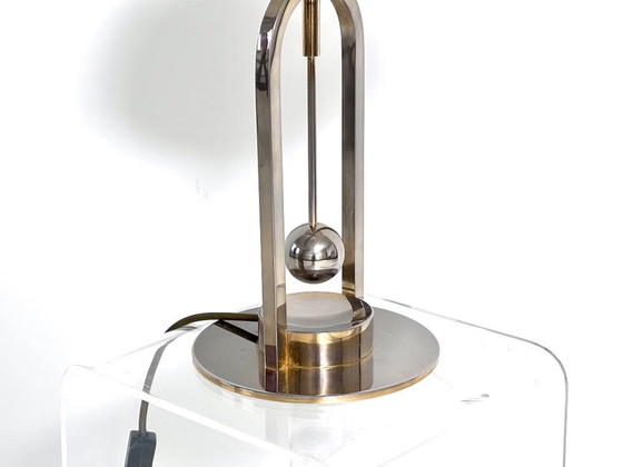 Lampada da tavolo Art Déco con vetro opalino bianco e pendolo decorativo, Lampade da tavolo, Metallo, Modern (foto 7 di 12)