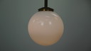 Suspension/plafonnier vintage à ampoule en verre au lait de style Art Déco