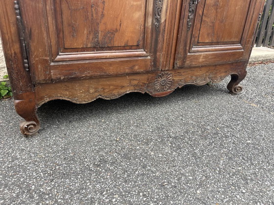 Großes antikes französisches Holzbuffet Normandie – Buffetschränke, Wood (photo 3 of 14)