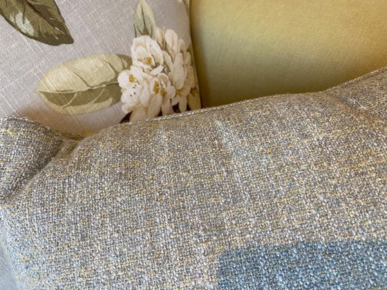 Image 1 of Charmant canapé 2 places