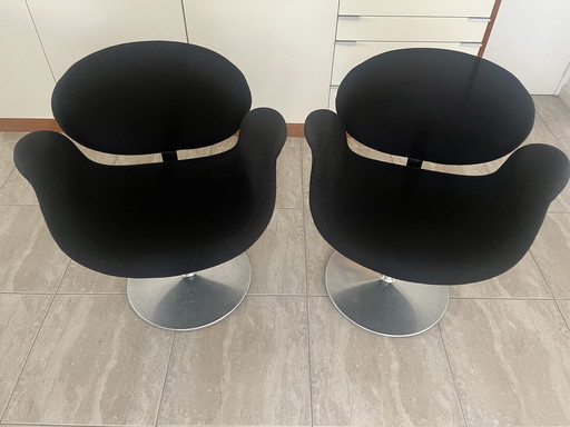 2x Artifort Little Tulip noir tapissé