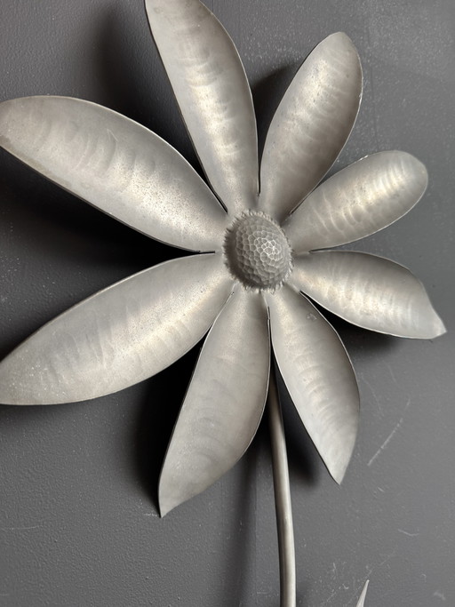 Fleur murale étains du Dauphin années 70