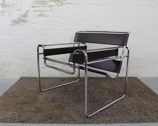 Brown Wassily Chair Marcel Breuer Knoll Seats